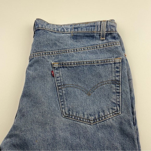 Vintage Levi’s 550 Relaxed Fit Tapered Leg Jeans Men’s Size 42x30 - Picture 2 of 5